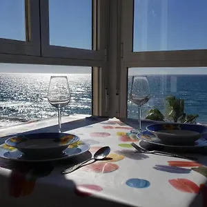https://beachfront-82.1costadelsol.com